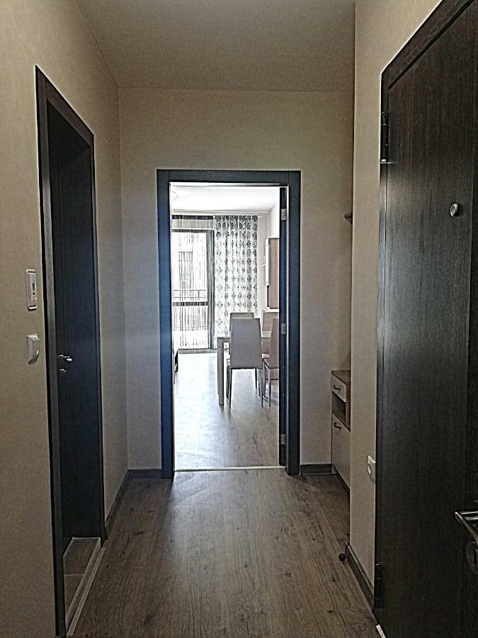 Ilarion 5 At Center Apartment